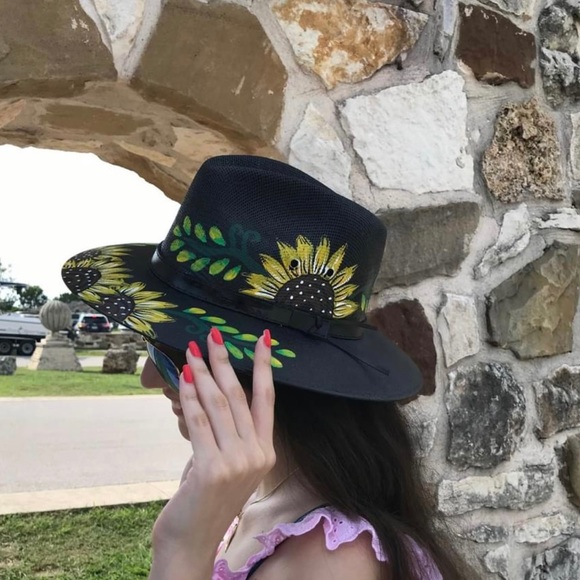 hand painted summer hats - Picture 10 of 10